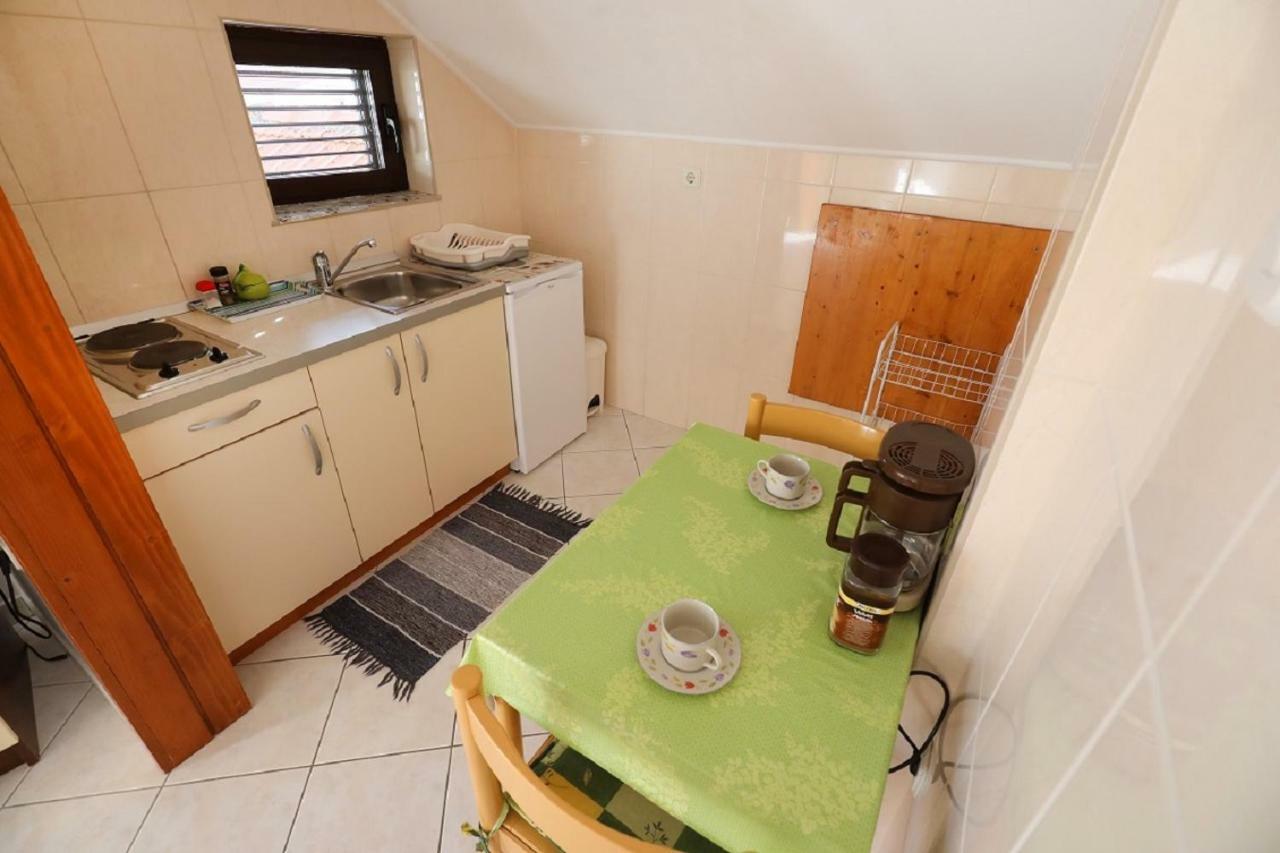 Studio Apartments Pavin ザダル エクステリア 写真