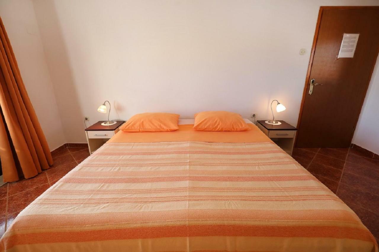 Studio Apartments Pavin ザダル エクステリア 写真