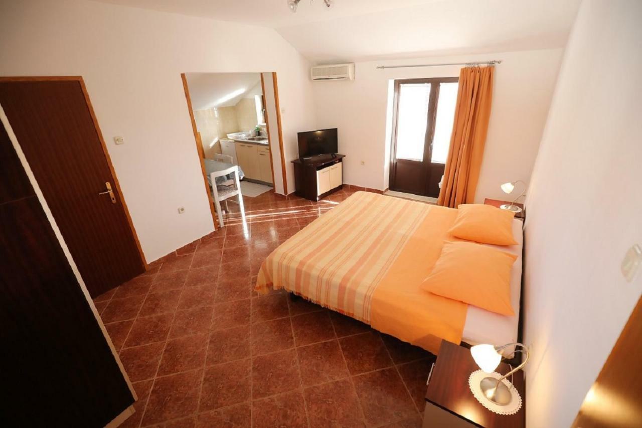 Studio Apartments Pavin ザダル エクステリア 写真