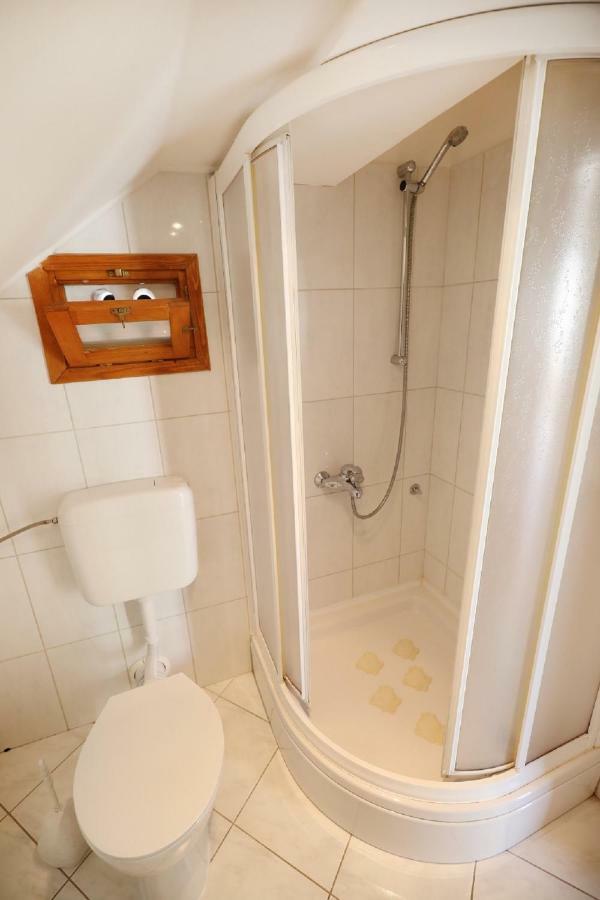 Studio Apartments Pavin ザダル エクステリア 写真