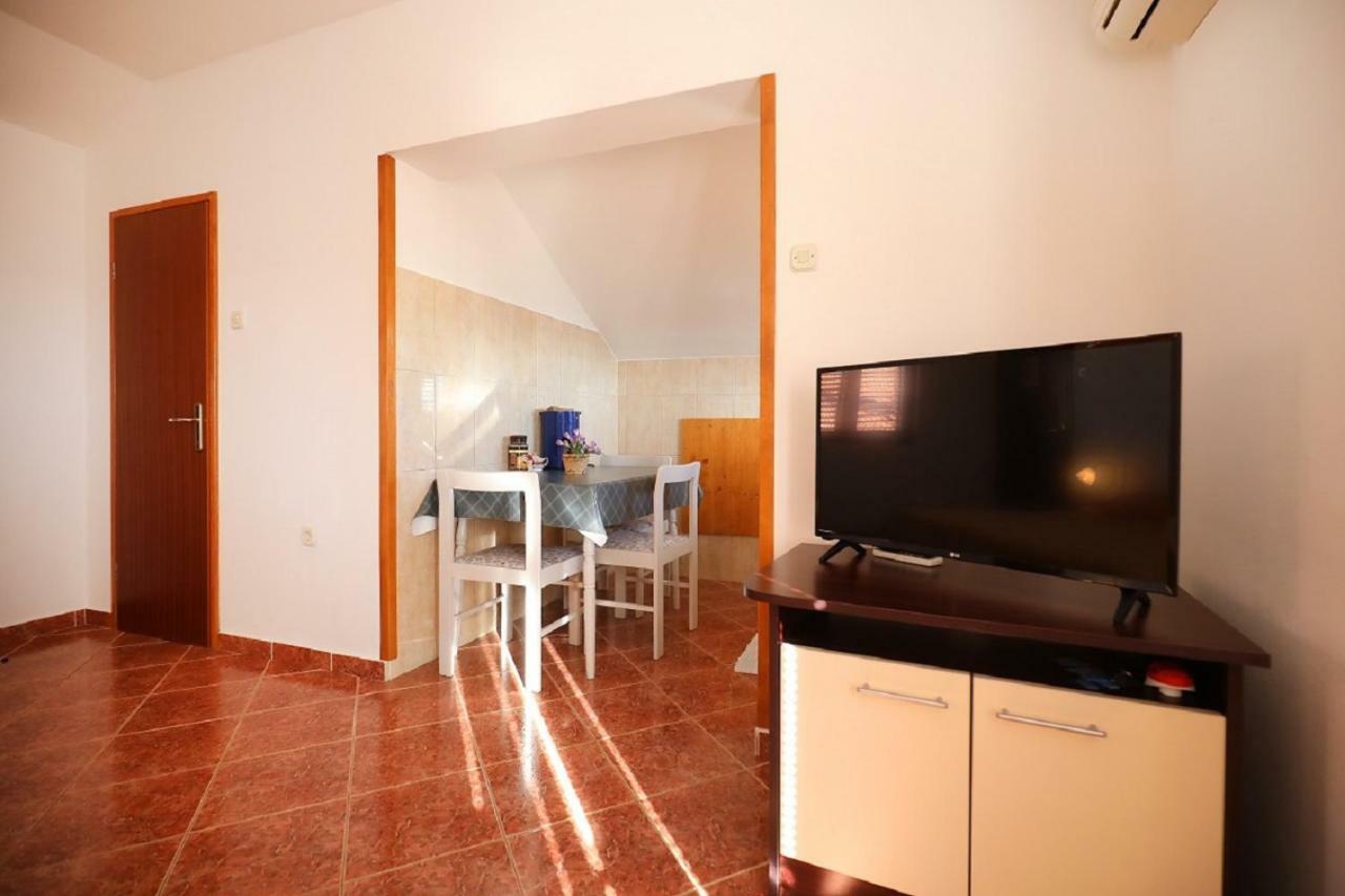 Studio Apartments Pavin ザダル エクステリア 写真